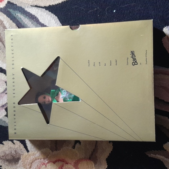 Hollywood legends Barbie Scarlett O'Hara - Picture 2 of 4